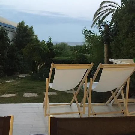 White House On The Beach Apartment Costa Rei