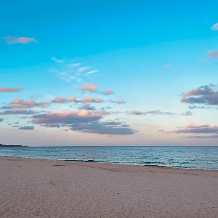 아파트 White House On The Beach *